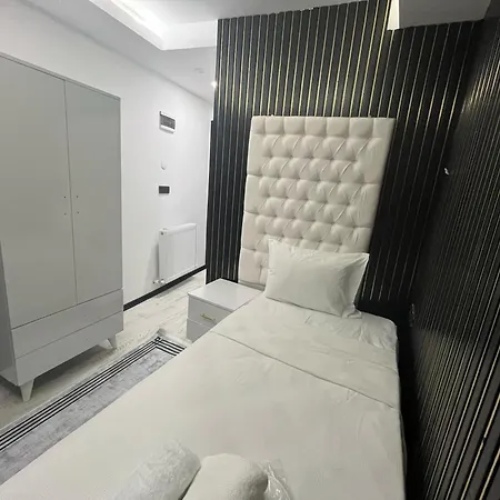 Montenegro Hotel 2*