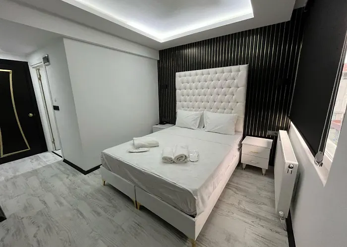 Отель Montenegro