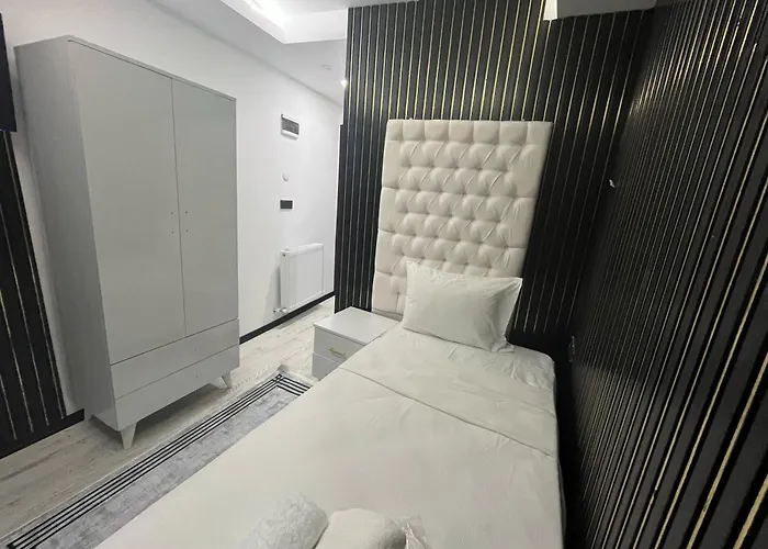 Montenegro Отель 2*