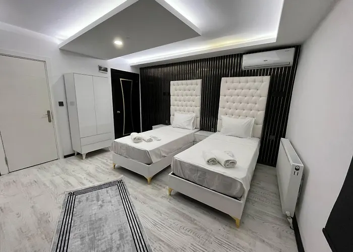 Montenegro Отель Стамбул