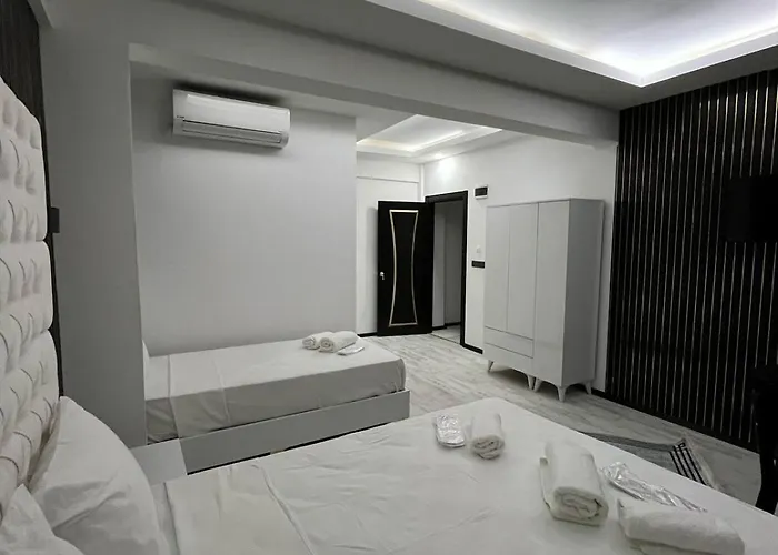 Montenegro Отель Стамбул