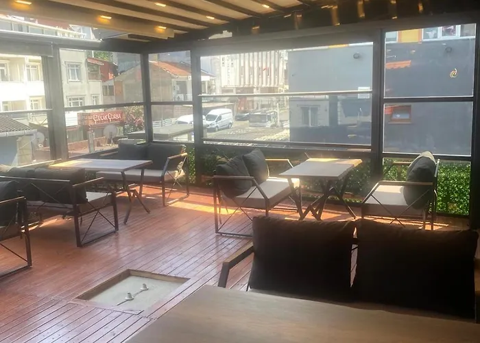 Отель Montenegro 2*