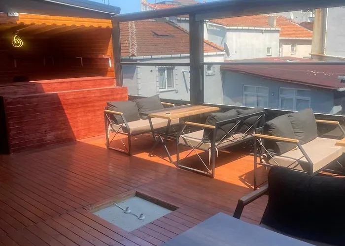 Отель Montenegro Стамбул