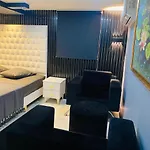 Montenegro Hotel